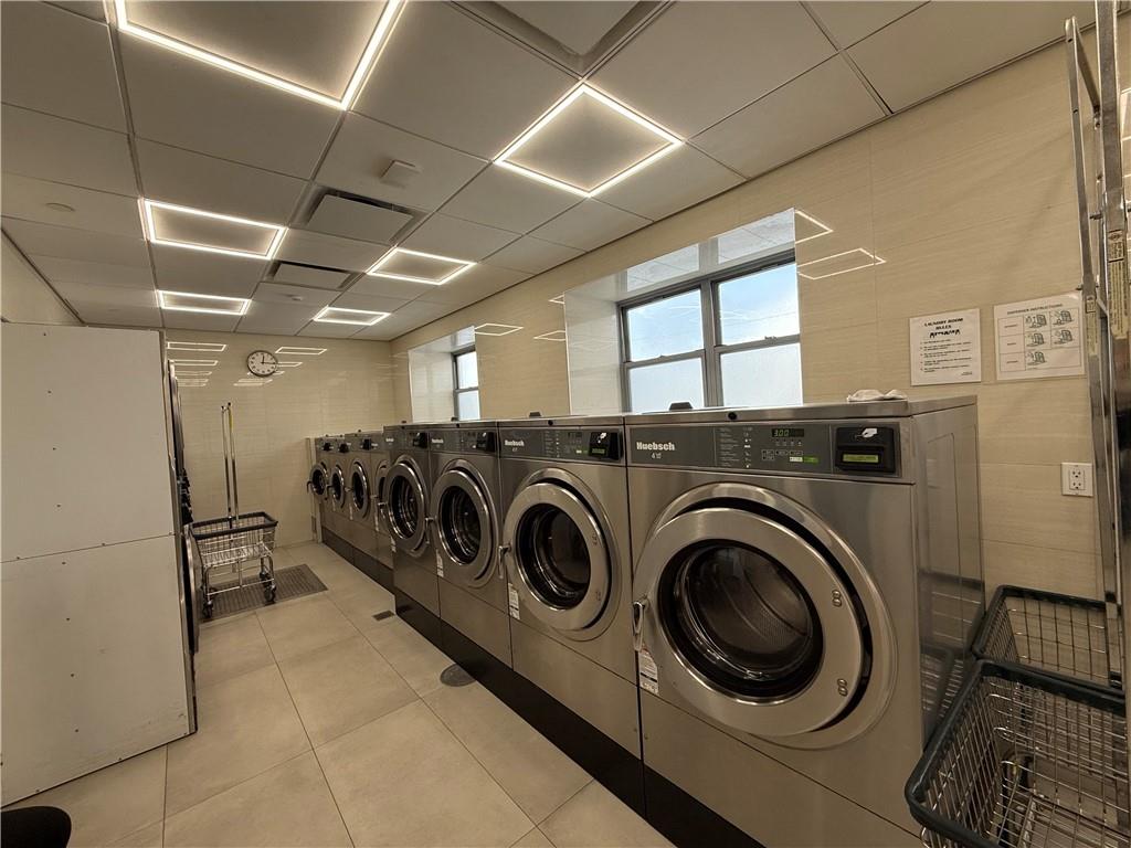 501 Surf Avenue 6R Image 3