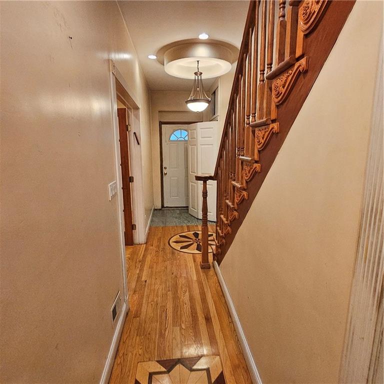 123 Avenue J Image 5