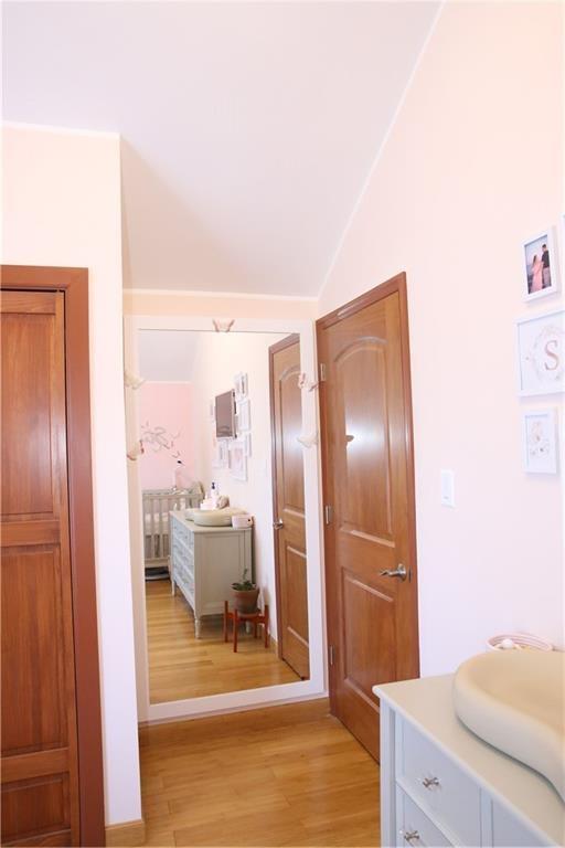 49 Crestwater Court, Staten  Island, New York, 10305 image 15