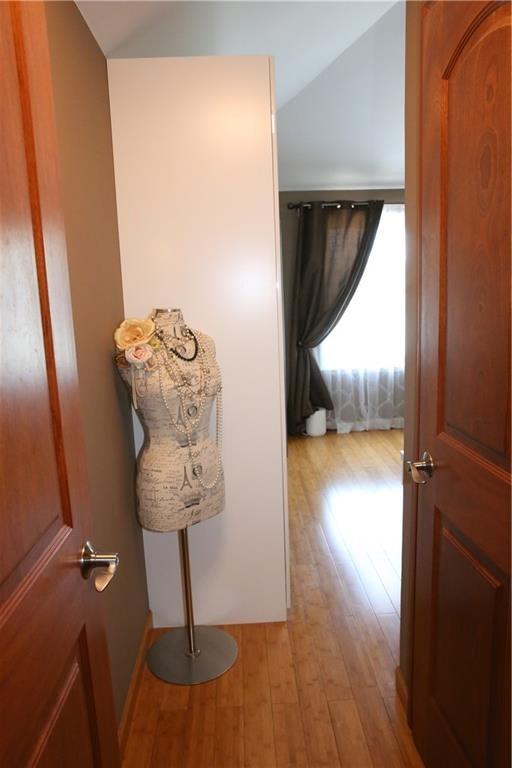 49 Crestwater Court Image 5