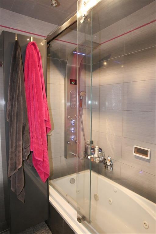 49 Crestwater Court, Staten  Island, New York, 10305 image 6