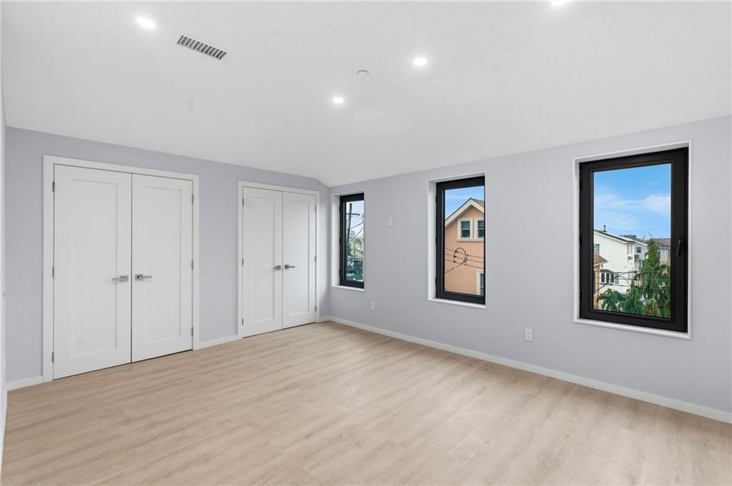 35 Keen Court, Brooklyn, New York, 11229 image 18