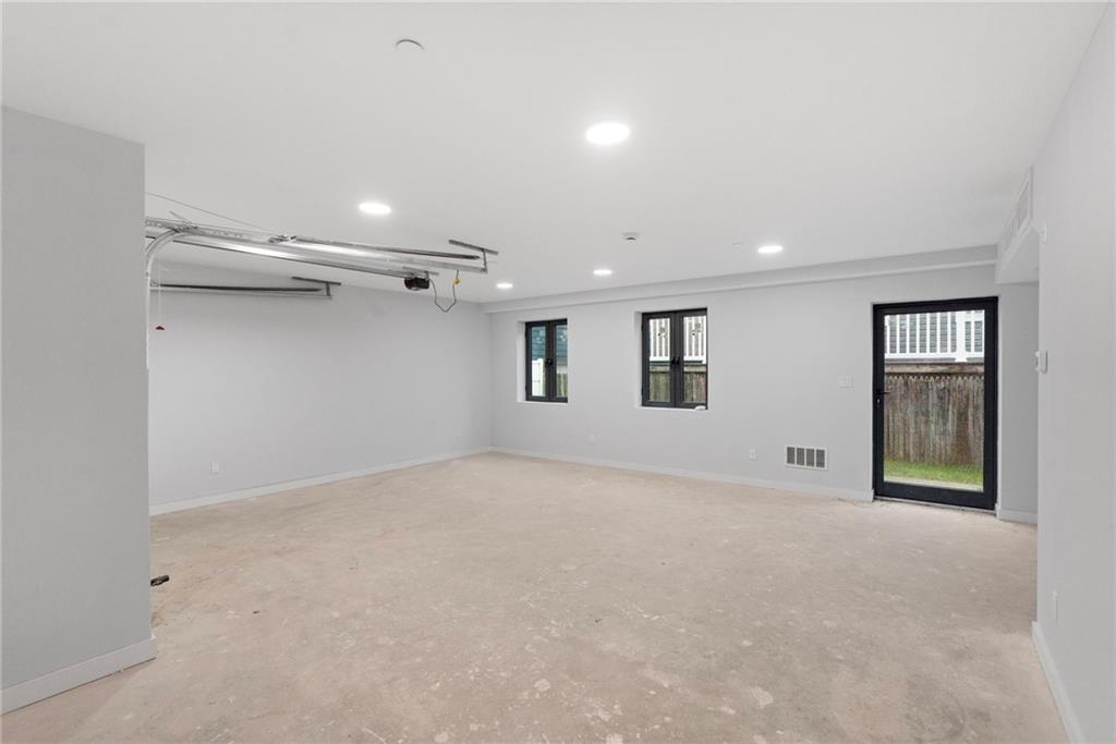 35 Keen Court, Brooklyn, New York, 11229 image 6