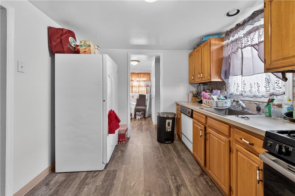 109 Roger Avenue, Inwood, New York, 11096 image 15