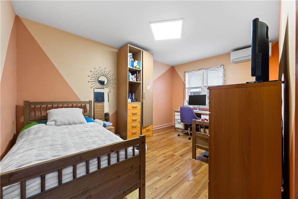 2729 Brown Street, Brooklyn, New York, 11235 image 14