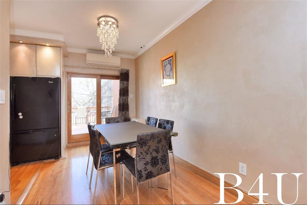 3412 AVvenue T Image 4