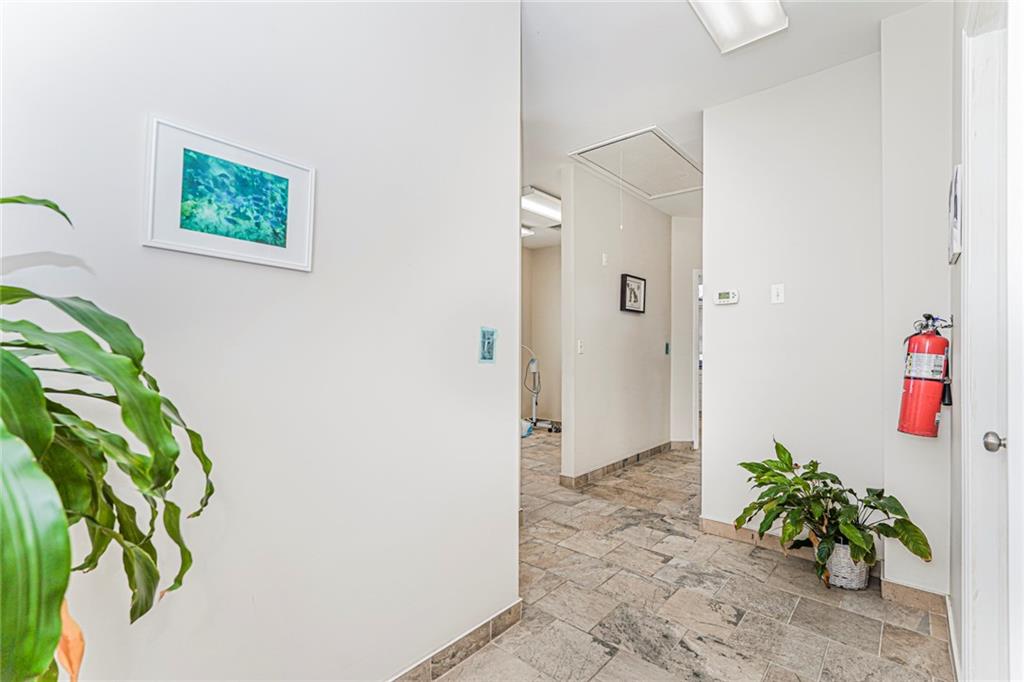 1562 Drumgoole Road, Staten  Island, New York, 10309 image 15