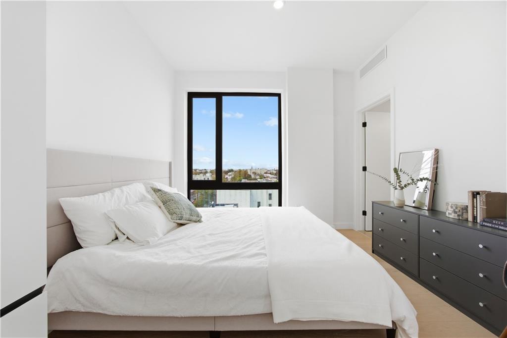 1807 66th Street 7A Image 5