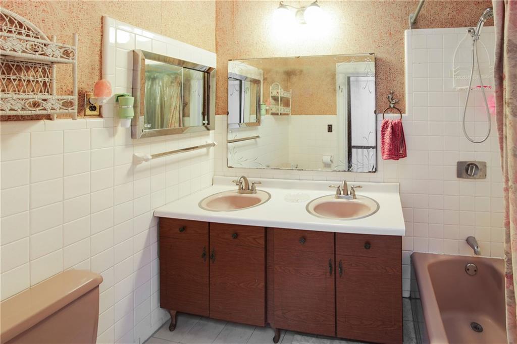 425 81st Street, Brooklyn, New York, 11209 image 11