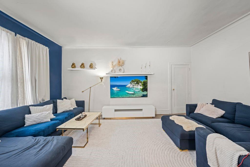 7308 19th Avenue, Brooklyn, New York, 11204 image 12