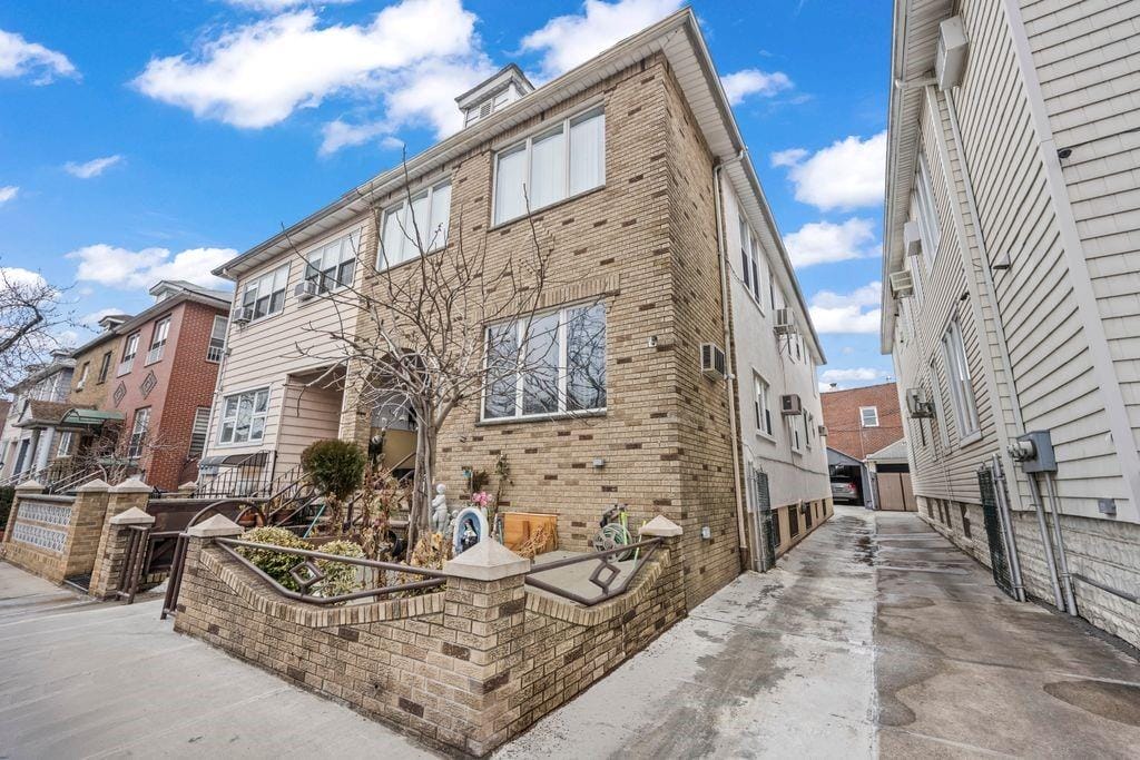 7308 19th Avenue Image 3