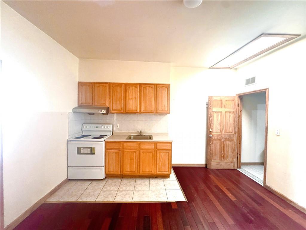 623 52nd Street Image 5