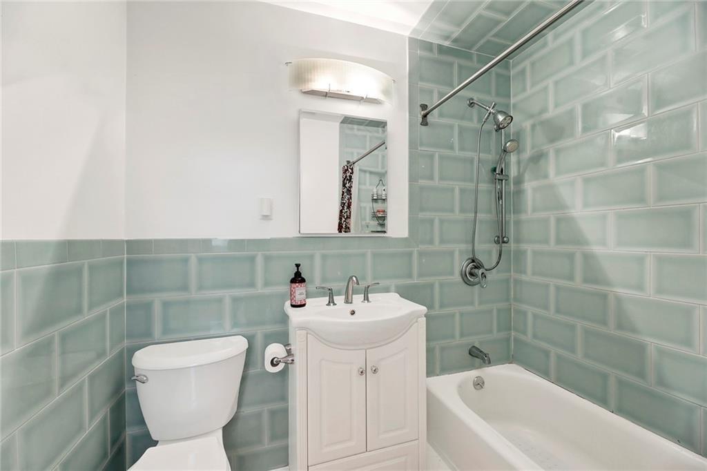 8940 Colonial Road 3, Brooklyn, New York, 11209 image 16