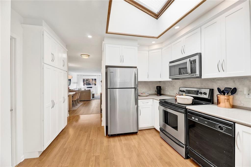 8940 Colonial Road 3, Brooklyn, New York, 11209 image 8