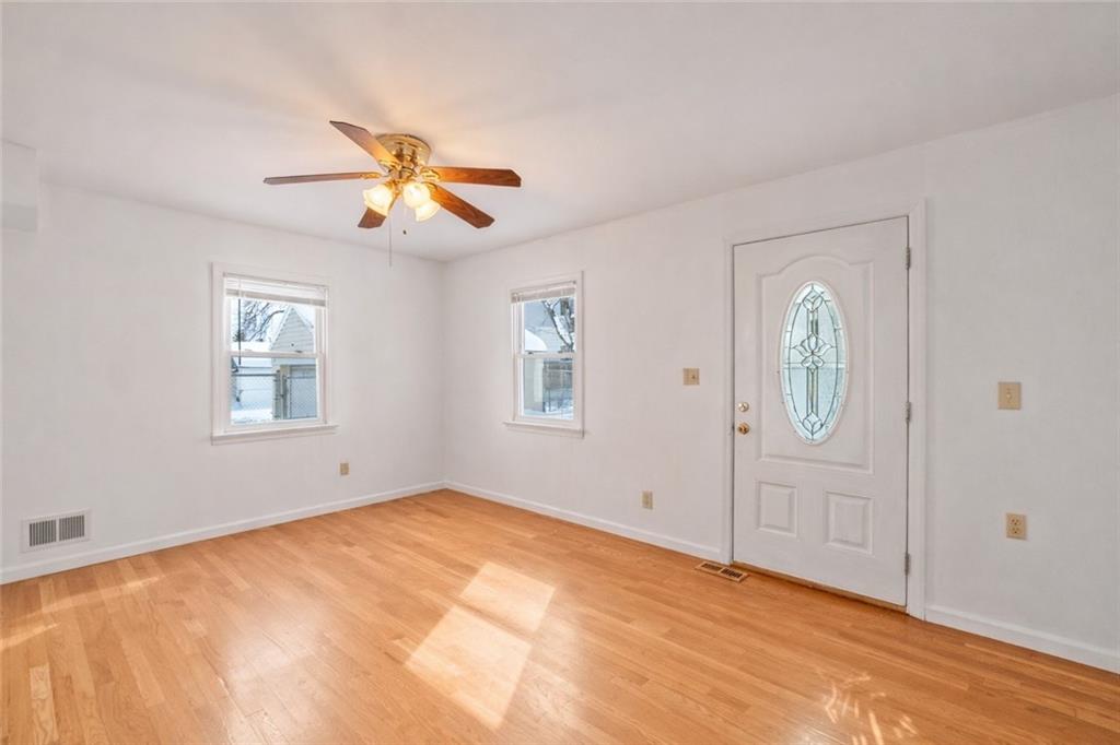 96 Sterling Avenue, Staten  Island, New York, 10306 image 6