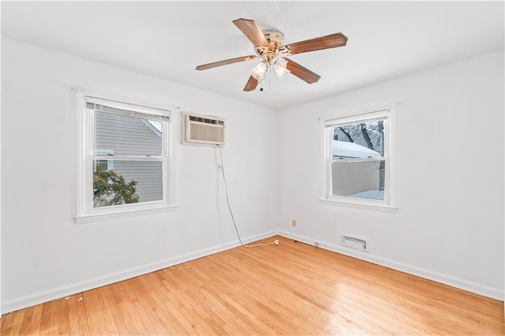 96 Sterling Avenue, Staten  Island, New York, 10306 image 10