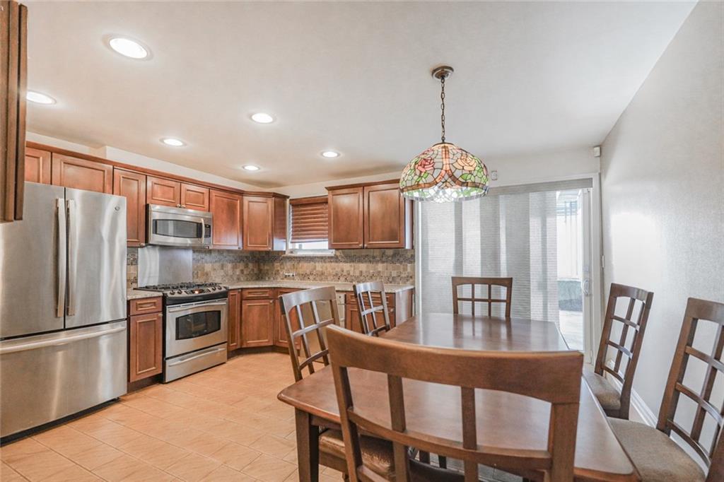 8886 16th Avenue Image 5