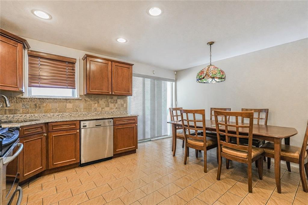 8886 16th Avenue, Brooklyn, New York, 11214 image 6