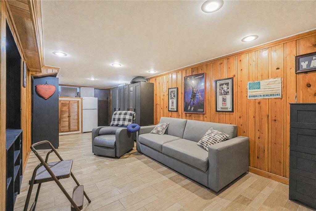 8886 16th Avenue, Brooklyn, New York, 11214 image 10