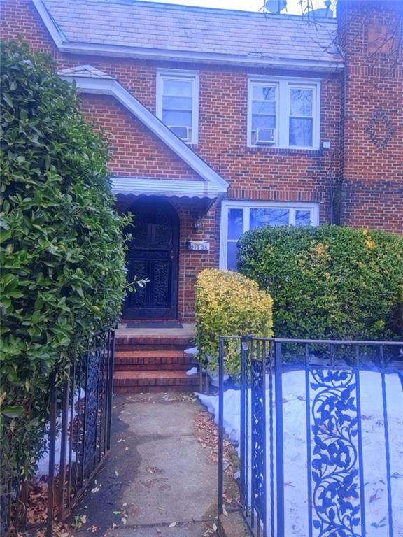 219-35 Edgewood Avenue, Brooklyn, New York, 11413