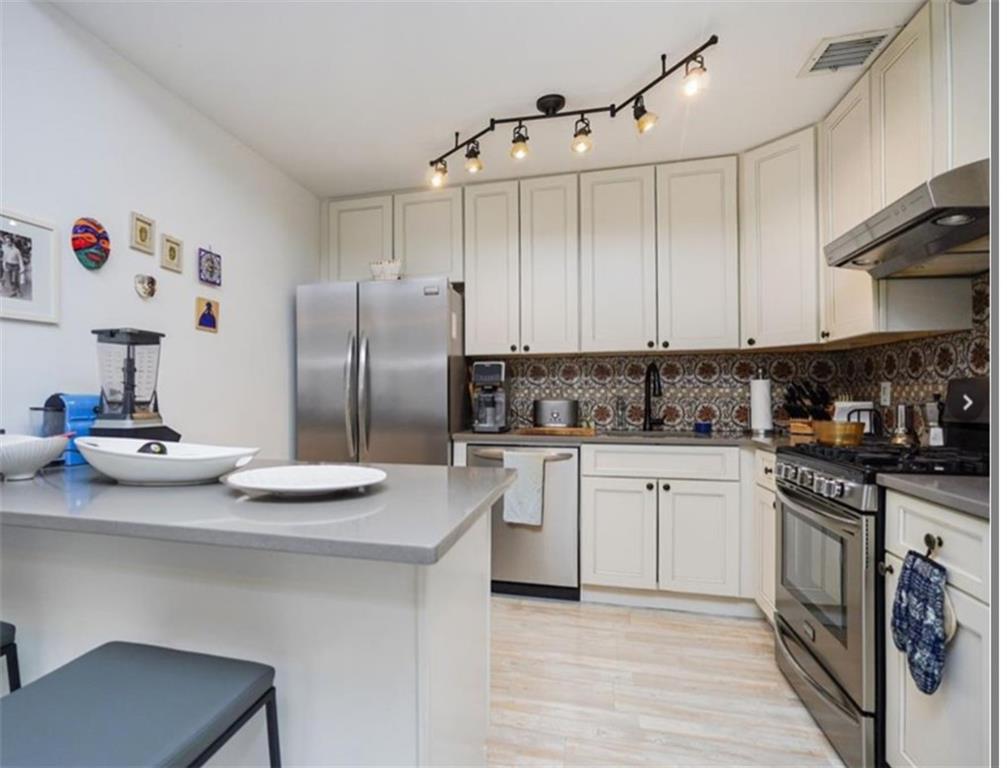 100 Oceana Drive 4J, Brooklyn, New York, 11235 image 9