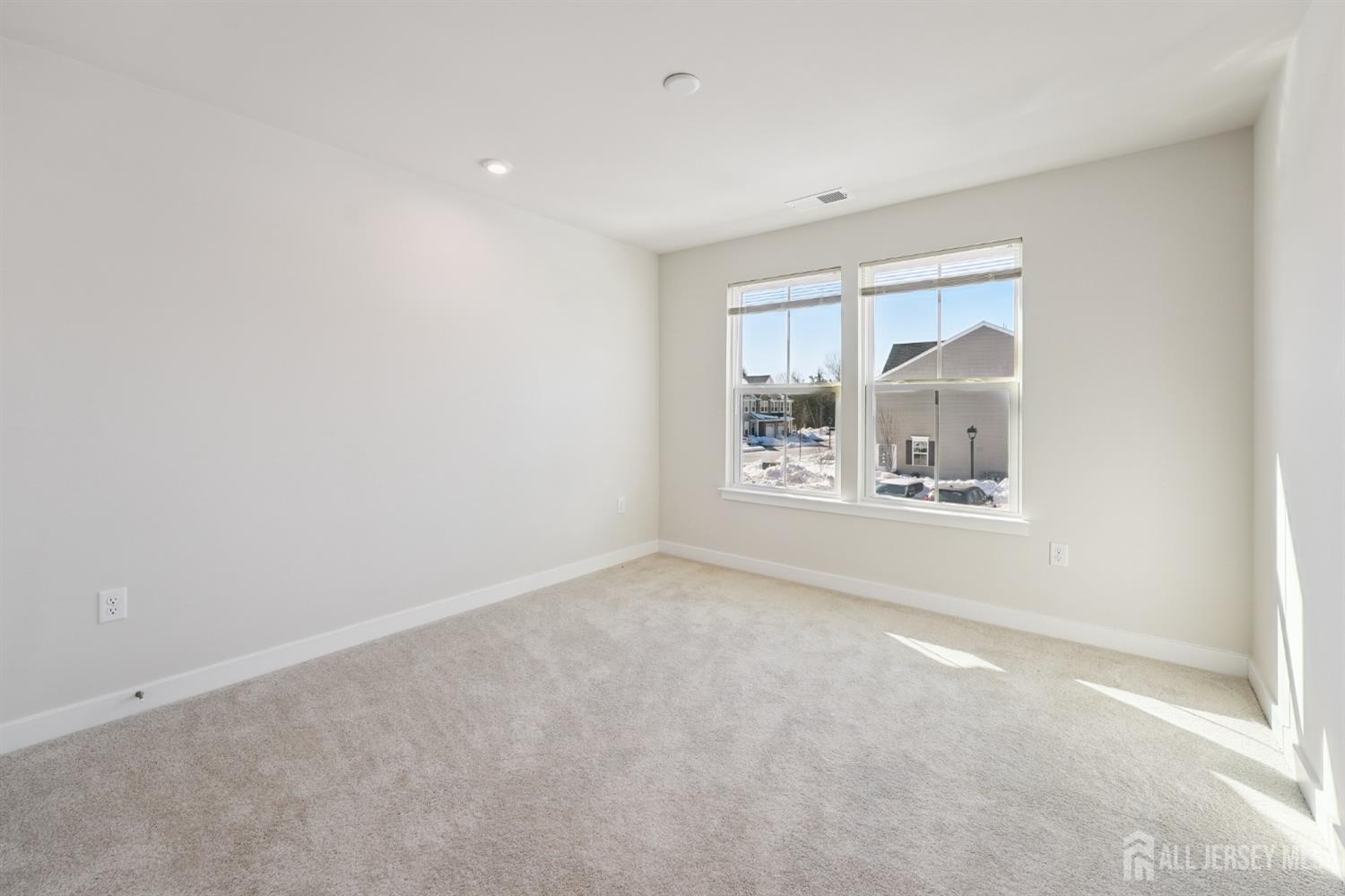 20 Owen Court, Franklin Twsp, NJ, 08873 image 34