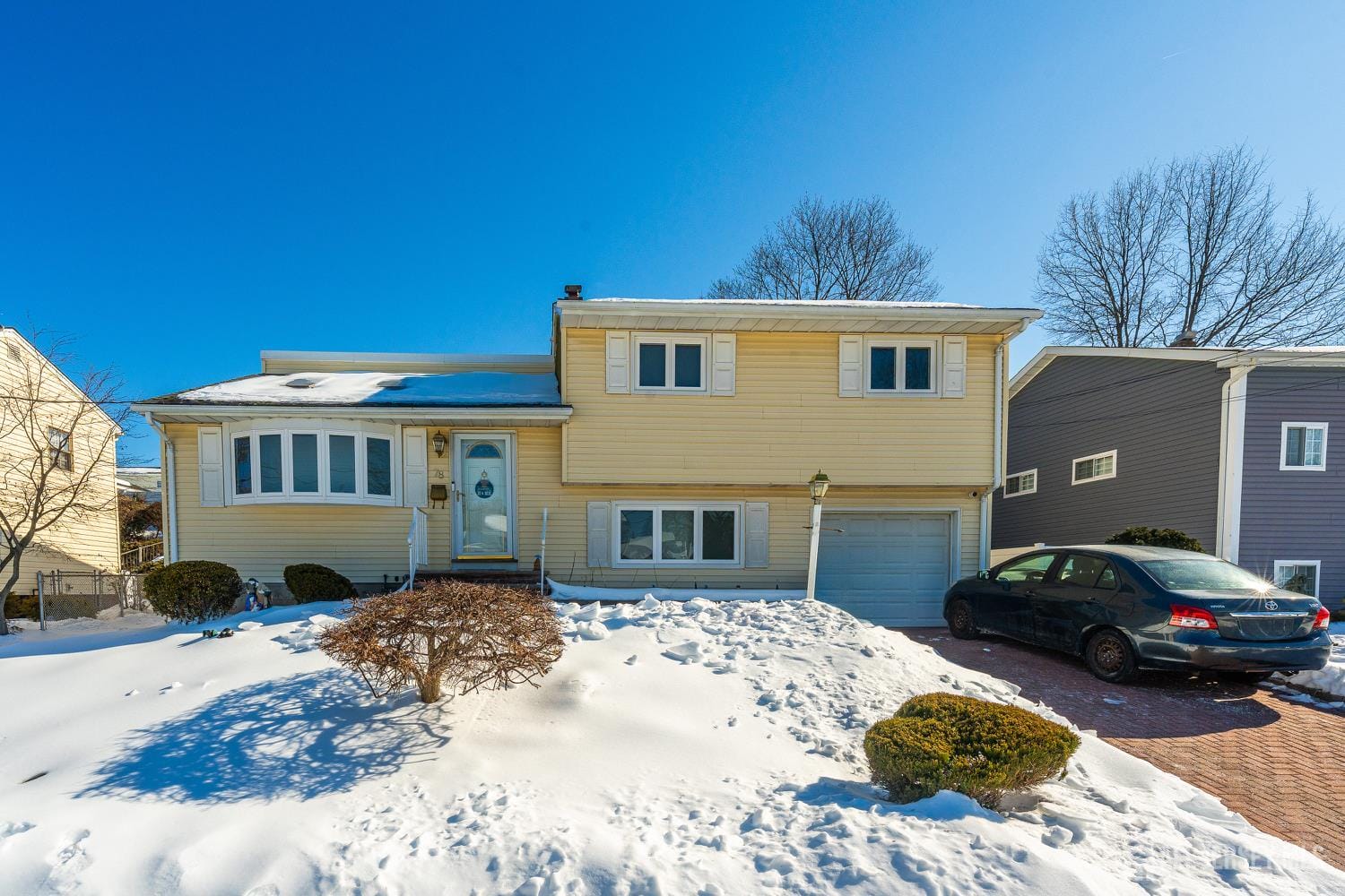 78 Roosevelt Avenue, Colonia, NJ, 07067