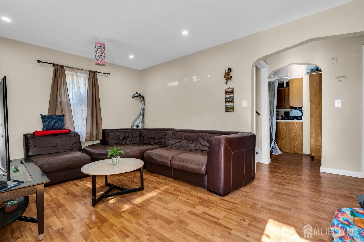 3181 woodbridge Avenue, Edison, NJ, 08831 image 9