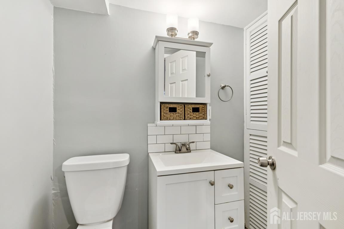 95 J F Kennedy Drive, Milltown, NJ, 08850 image 21