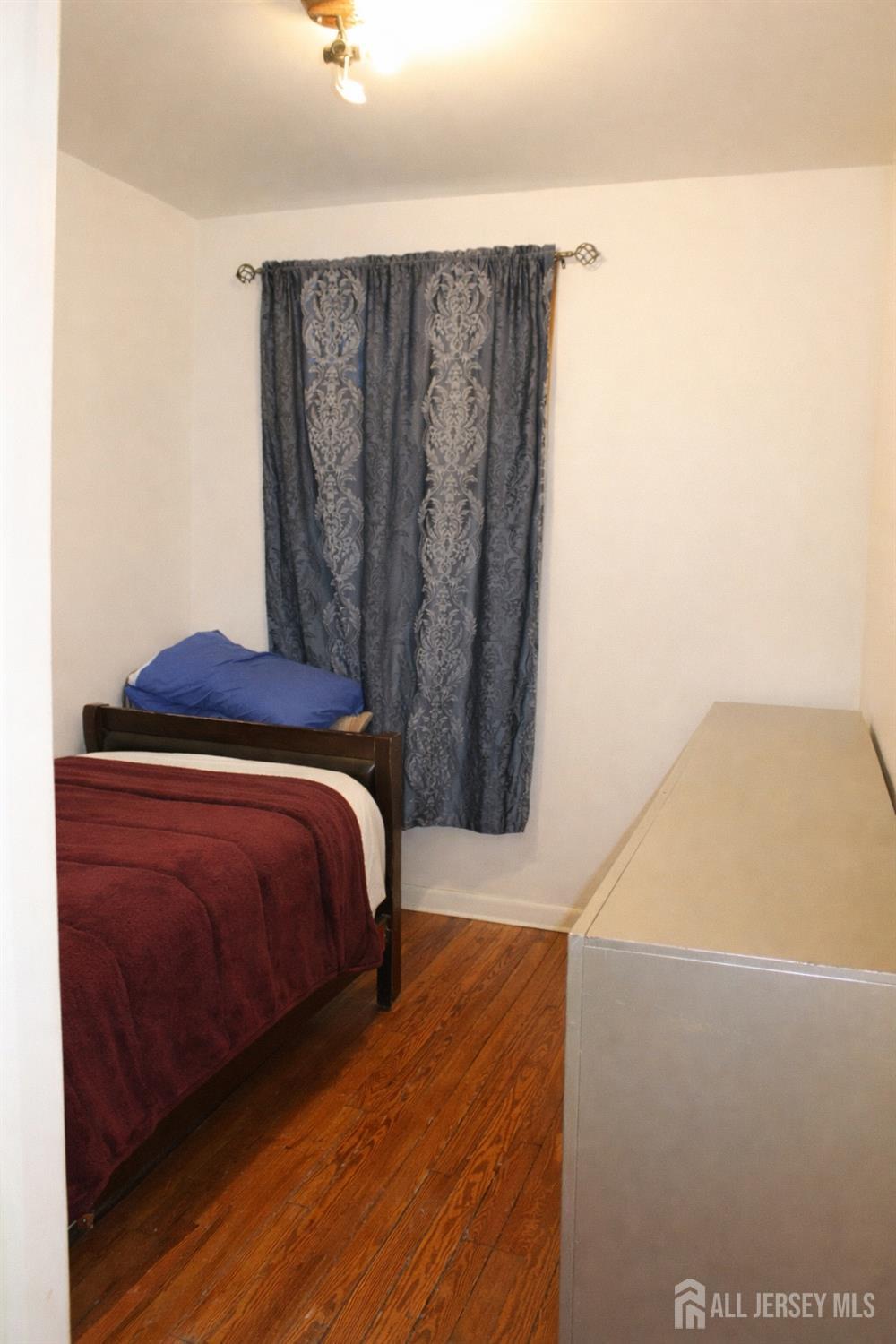 556 compton Avenue, Perth Amboy, NJ, 08861 image 27