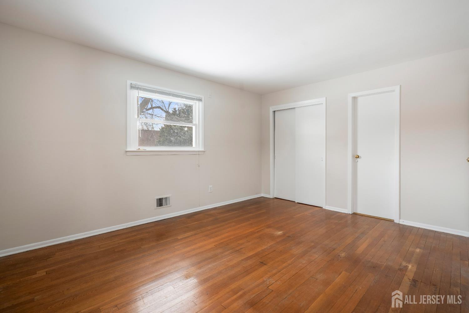 17 Sherry Road, East Brunswick, NJ, 08816 image 16