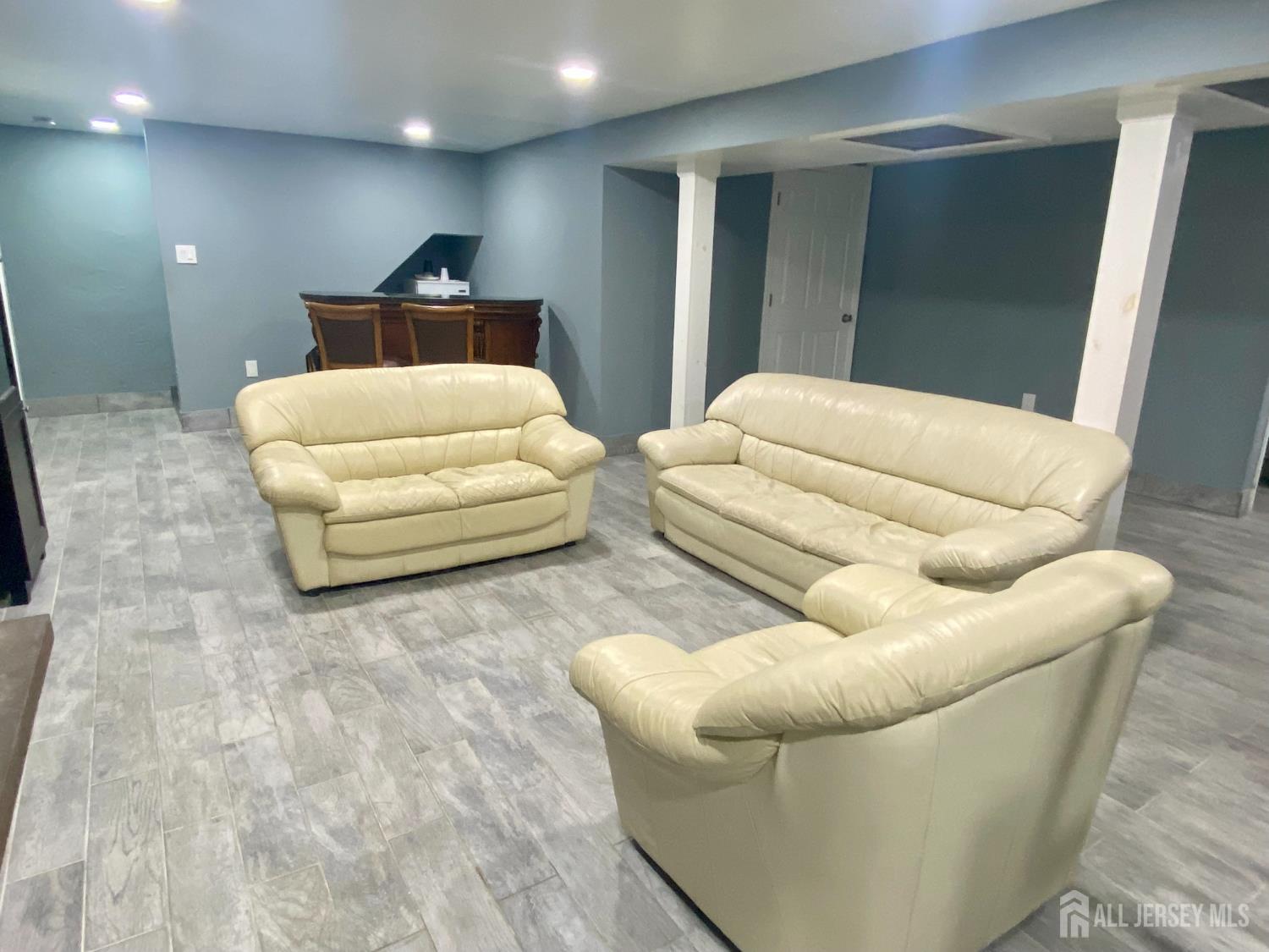 41 Elmwood Avenue, Carteret, NJ, 07008 image 30