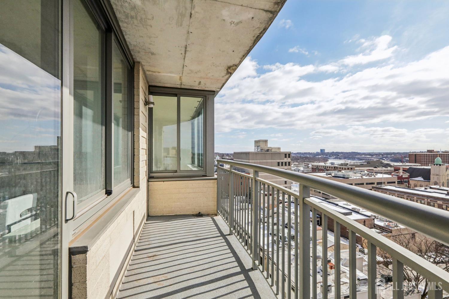 1 Spring Street 1004, New Brunswick, NJ, 08901 image 35