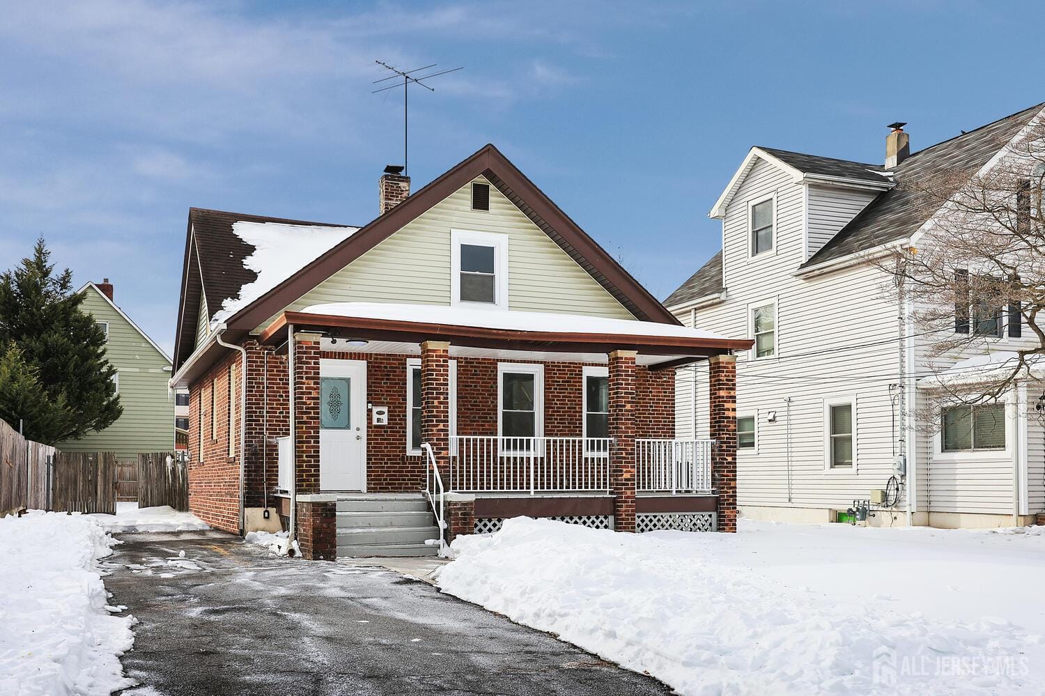 216 Chestnut Street, Middlesex, NJ, 08846