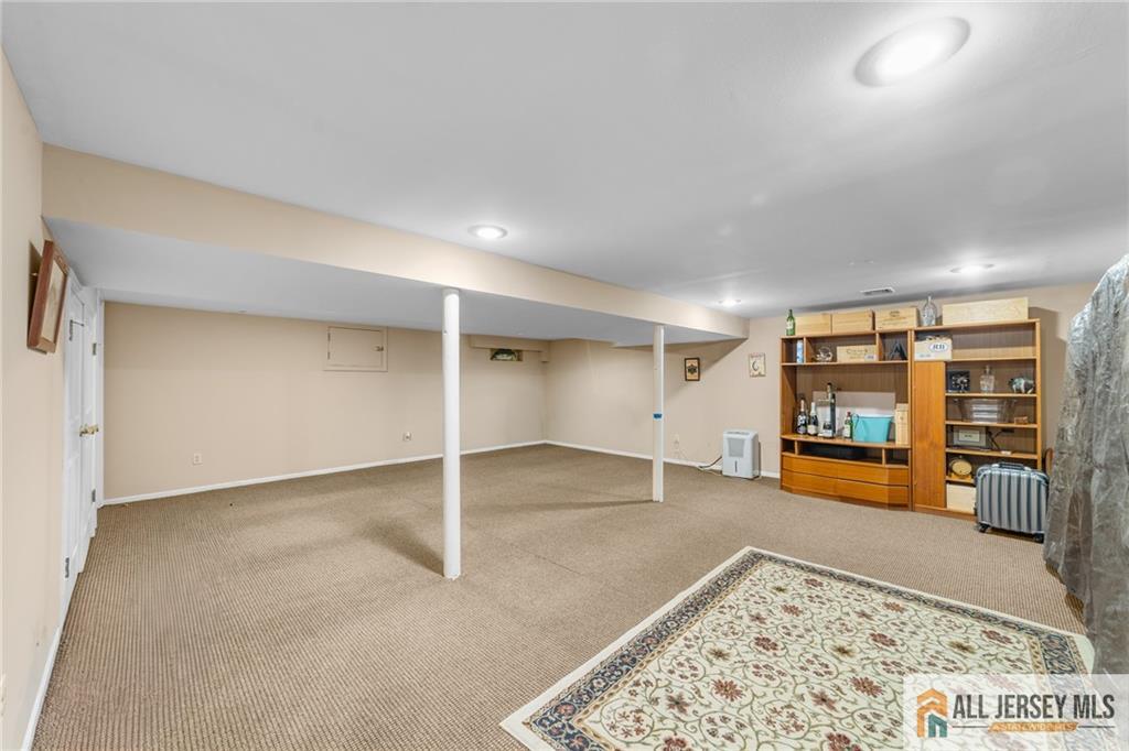 50 Valley Forge Drive, East Brunswick, NJ, 08816 image 33