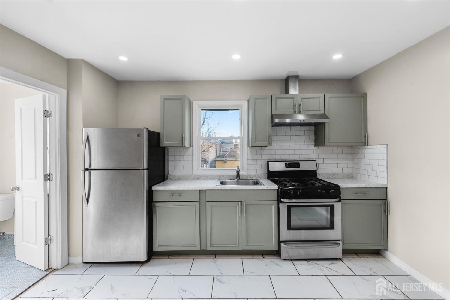 113 2nd Street, Elizabeth, NJ, 07206 image 14