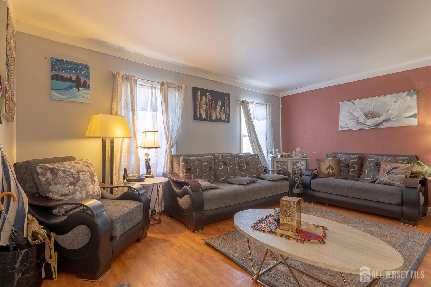 48 Locust Street Image 4