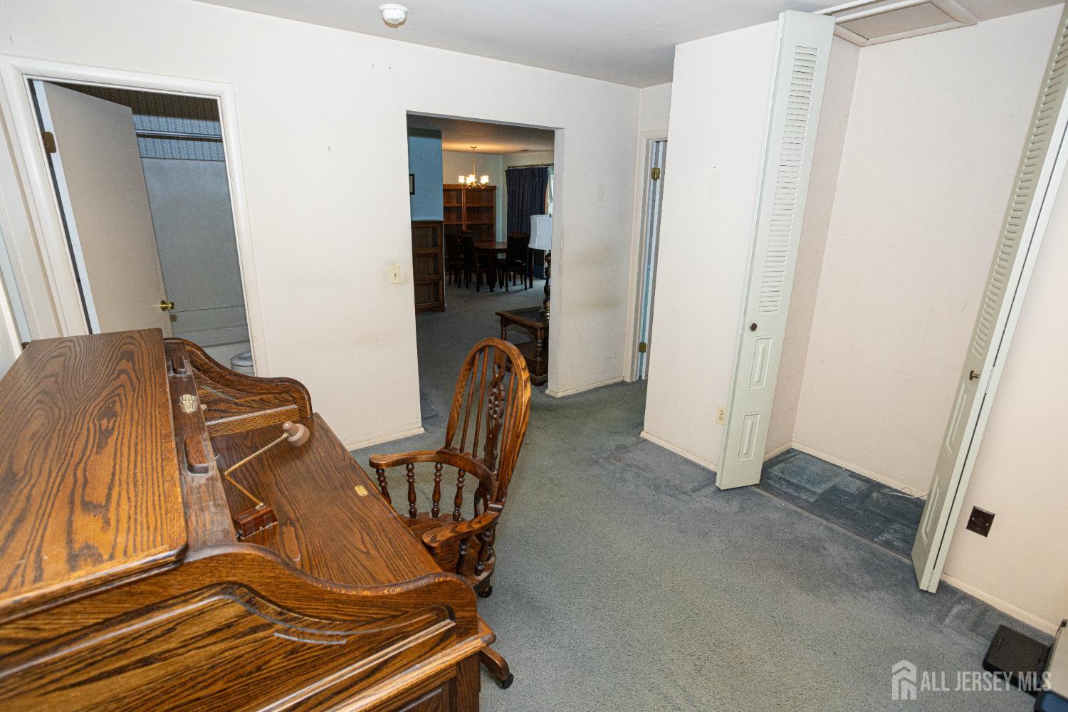 15 Hearthstone Drive, Edison, NJ, 08820 image 17