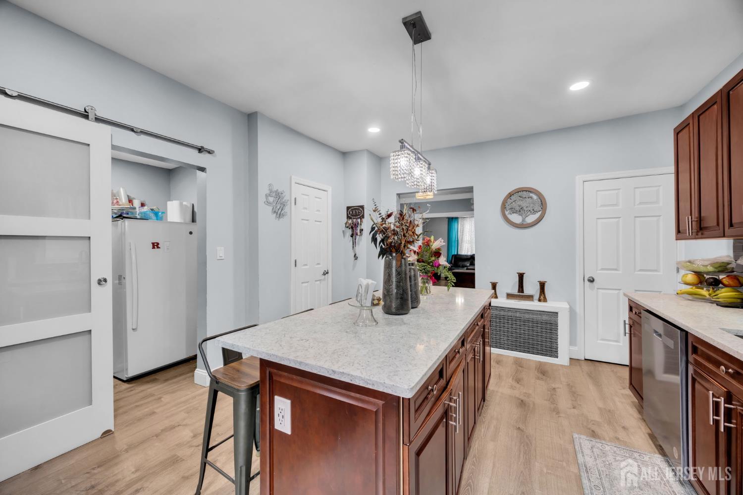 135 Brighton Avenue, Perth Amboy, NJ, 08861 image 17