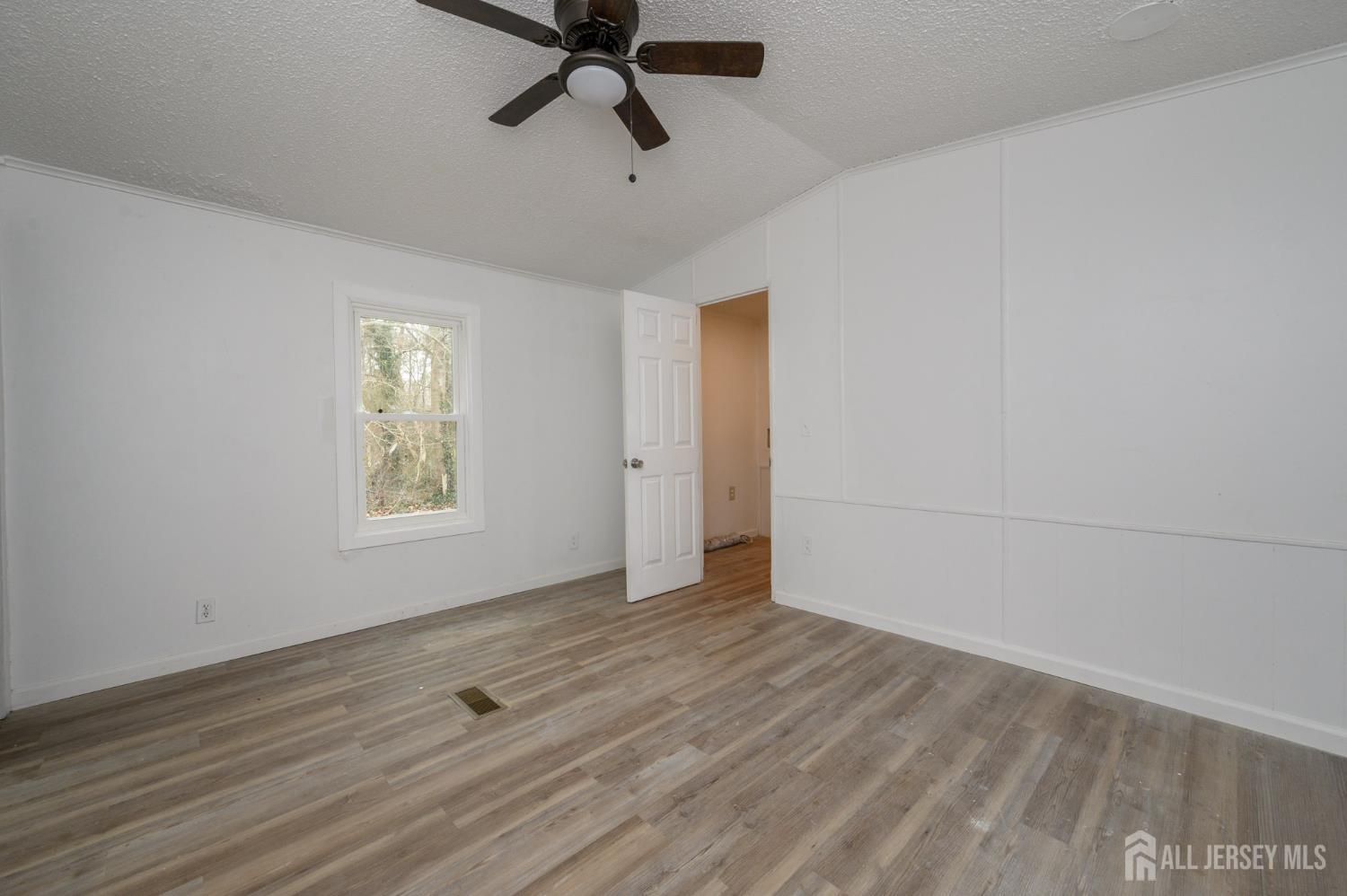 448 Evergreen Road, Millville, NJ, 08332 image 18