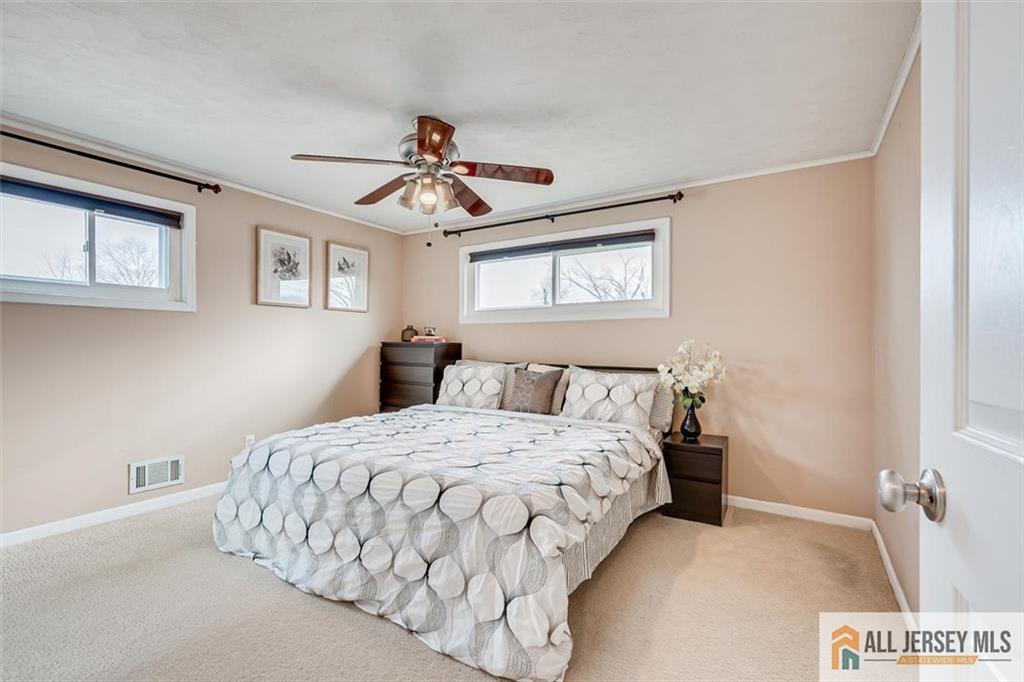 19 Oxford Road, East Brunswick, NJ, 08816 image 17