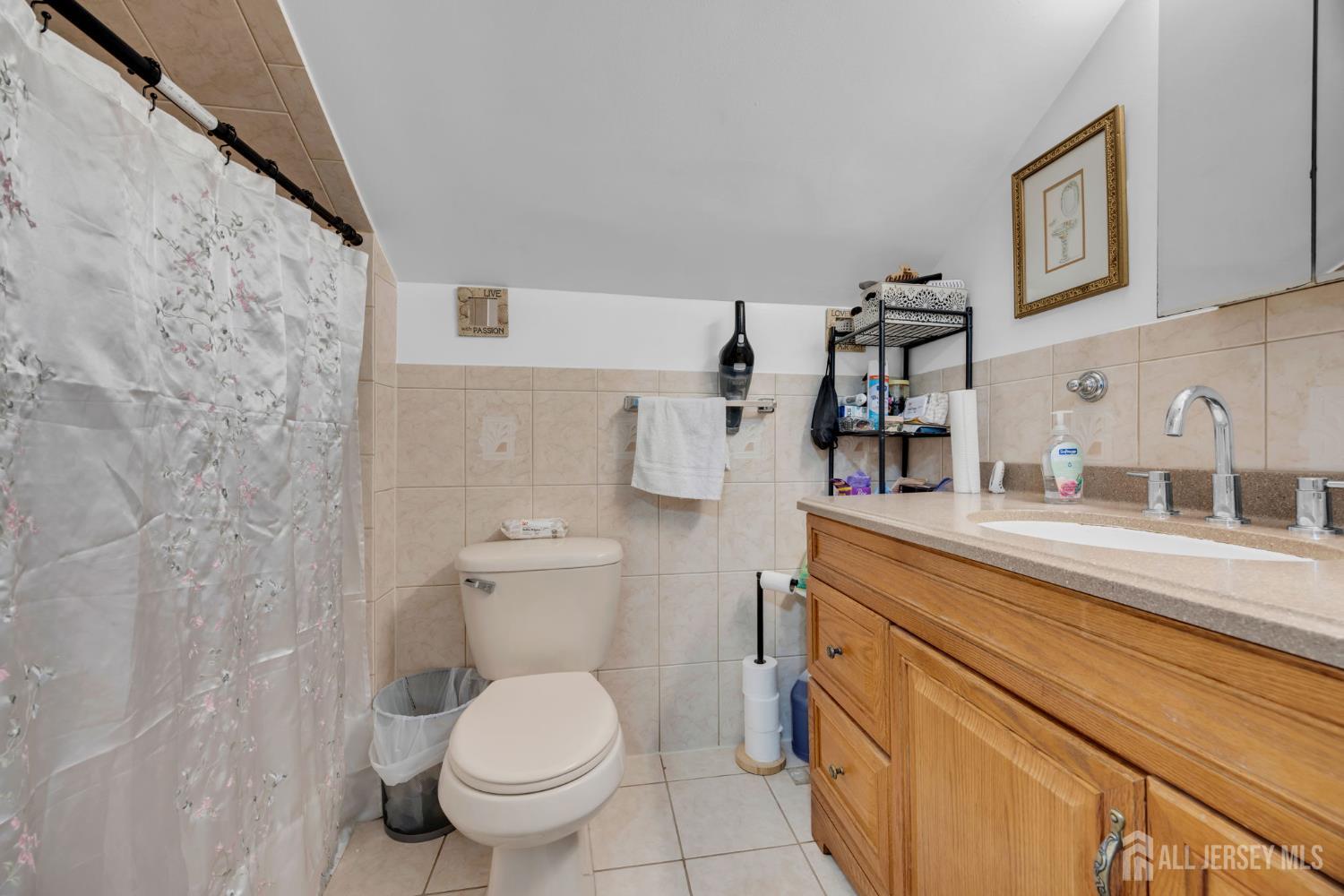 135 Brighton Avenue, Perth Amboy, NJ, 08861 image 24