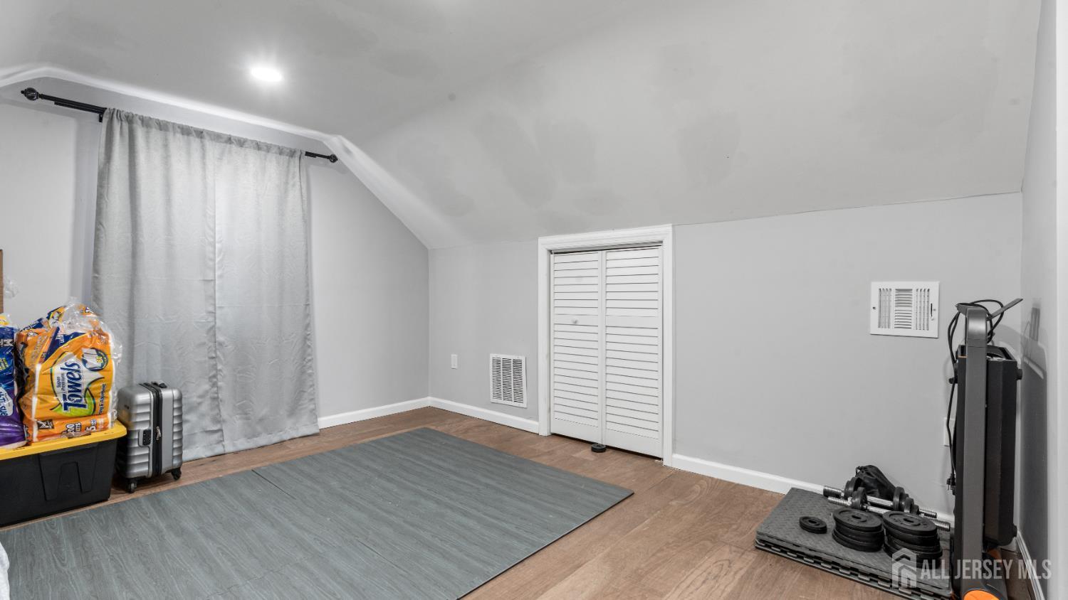 47 Hillcrest Avenue, Edison, NJ, 08817 image 45