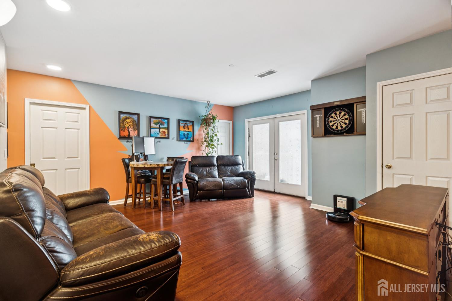 368 Rector Street 419 Image 5