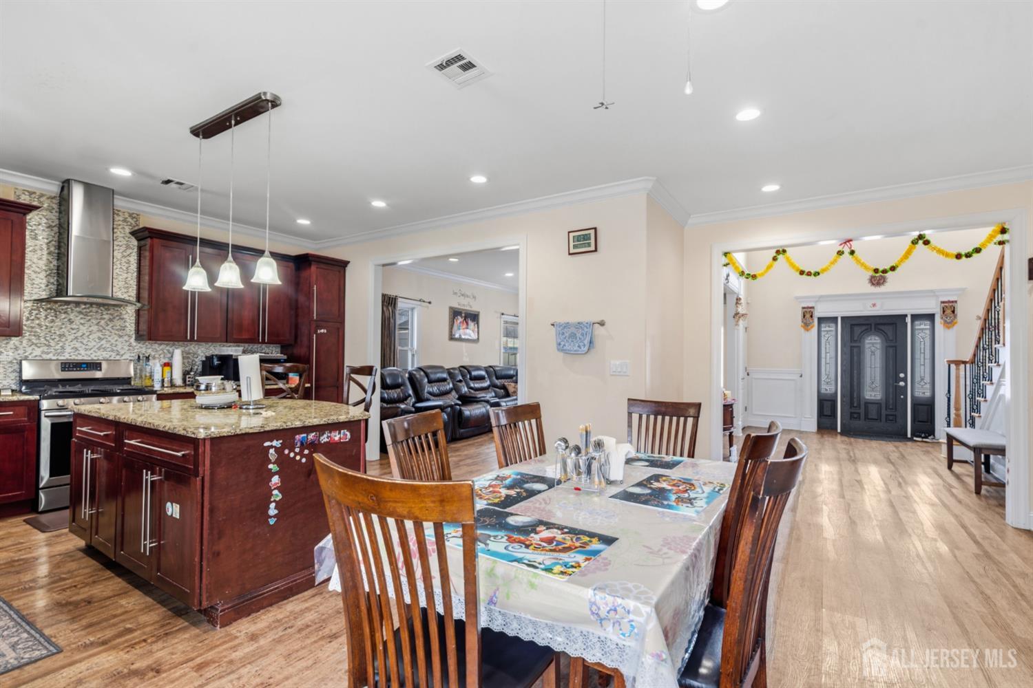 7 Dobson Road, Edison, NJ, 08817 image 17