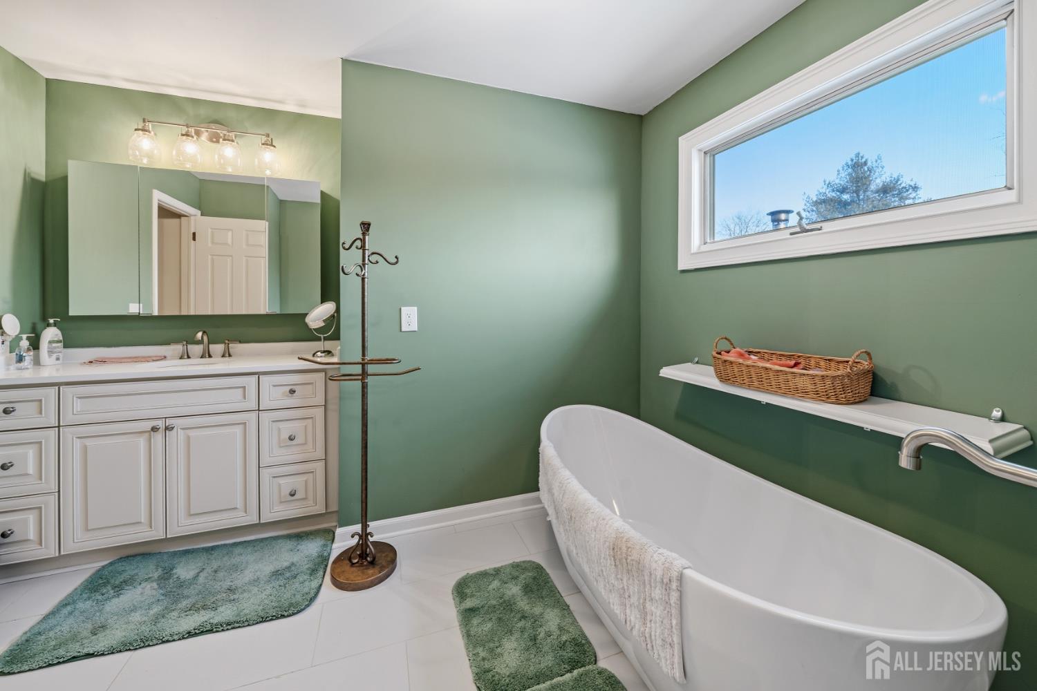 4 SANTINA Court, Lawrence, NJ, 08648 image 33