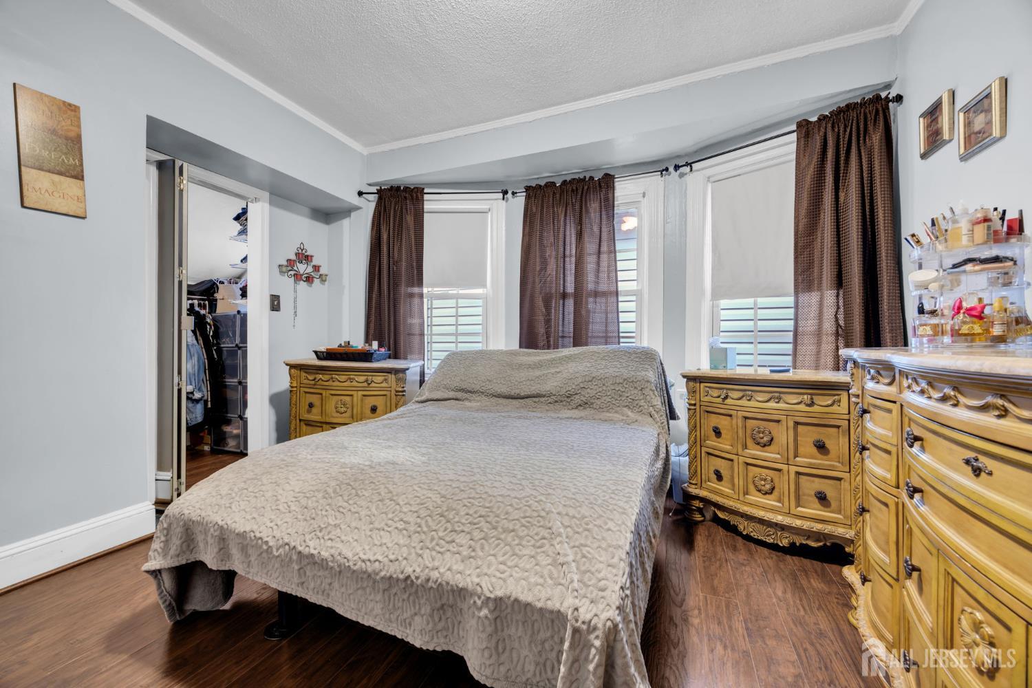 135 Brighton Avenue, Perth Amboy, NJ, 08861 image 26