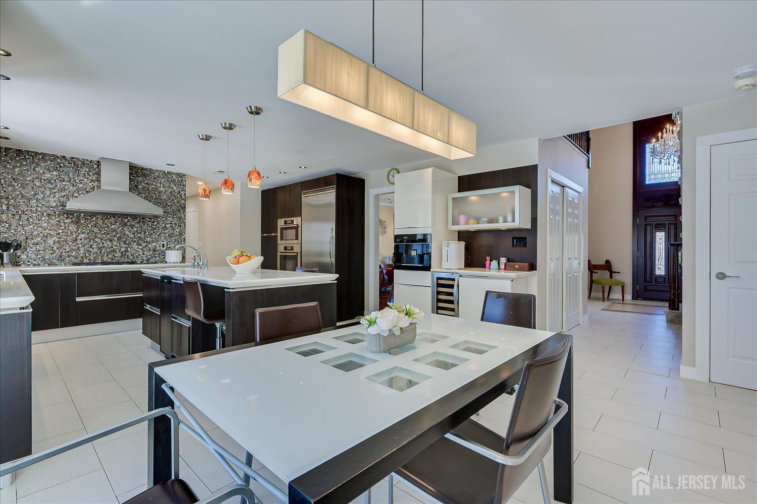 37 Jernee Drive, East Brunswick, NJ, 08816 image 24