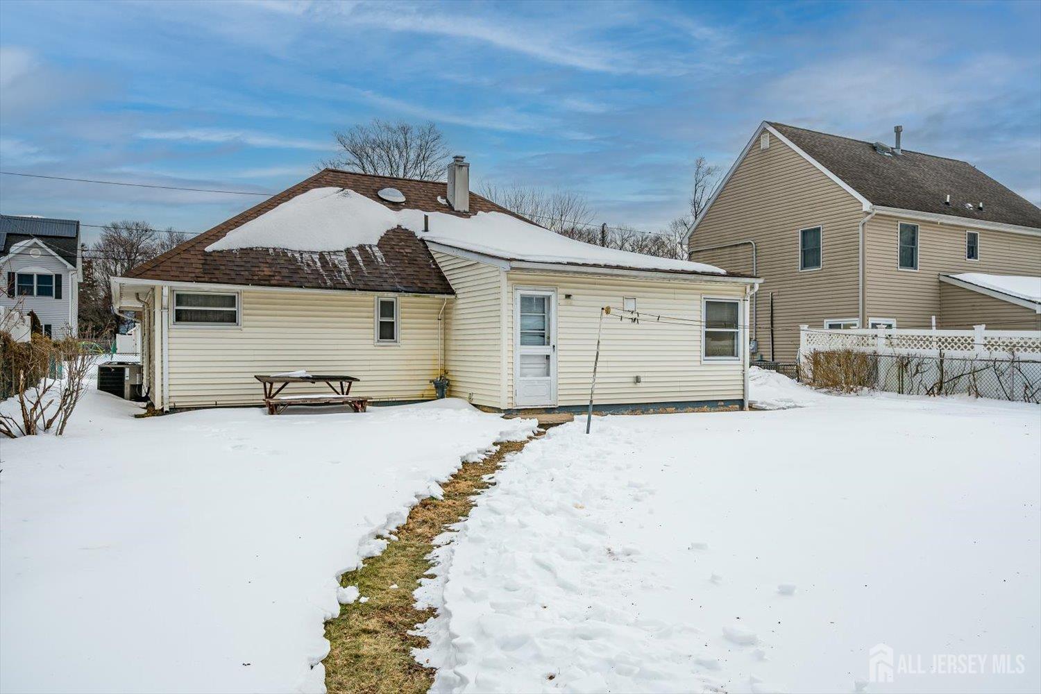 27 Stiles Road, Edison, NJ, 08817 image 21