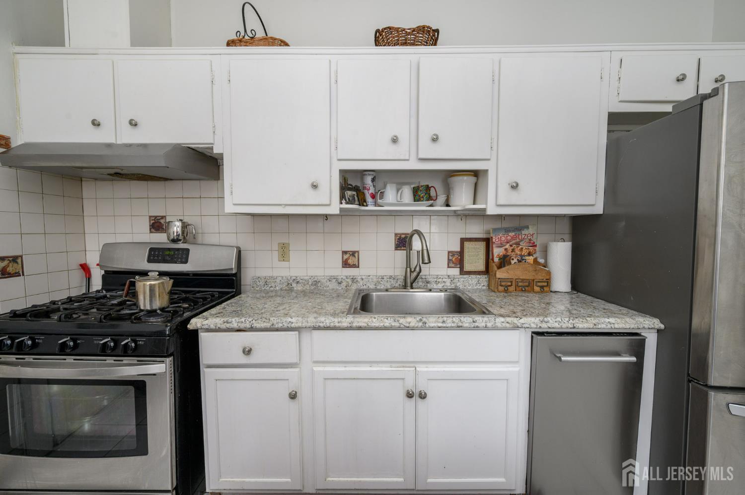 107 Market Street, Perth Amboy, NJ, 08861 image 14